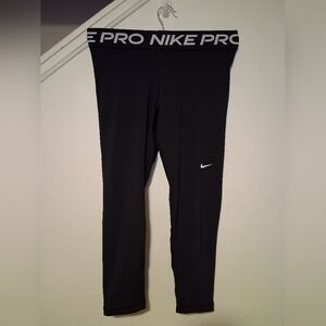 Nike Pro Dri-Fit Women's Leggings 1/4 Black Size Medium Activewear